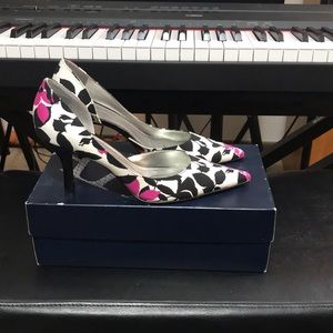 Anne Klein AK7CHRISTA Size 8